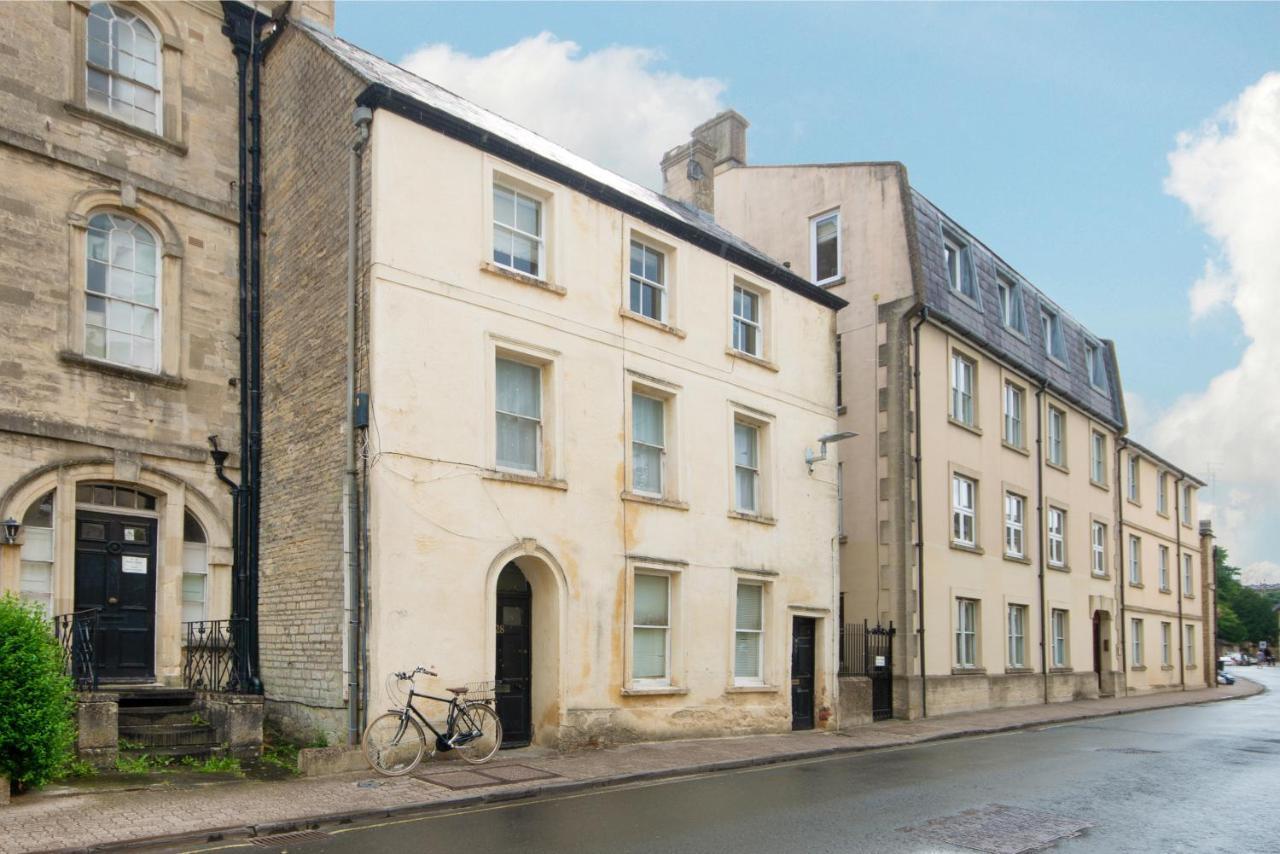 The Courtyard Cirencester Esterno foto